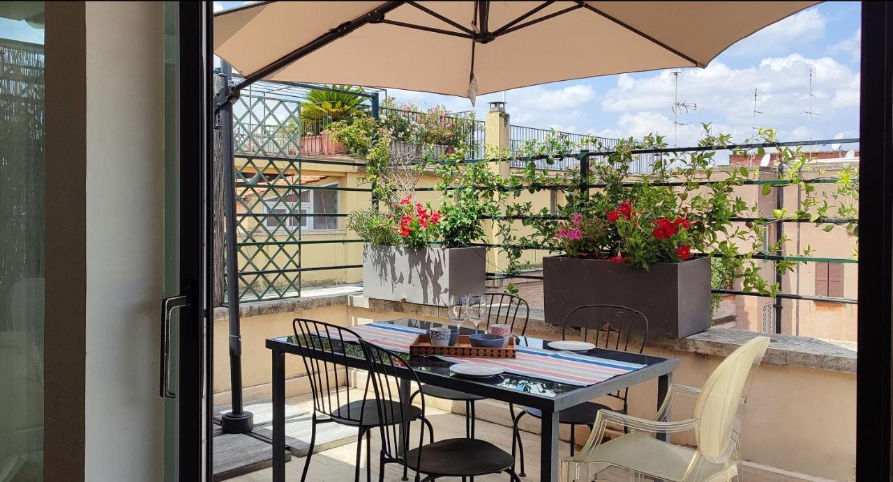 Una Favolosa Terrazza Nel Centro Di Roma Exterior foto